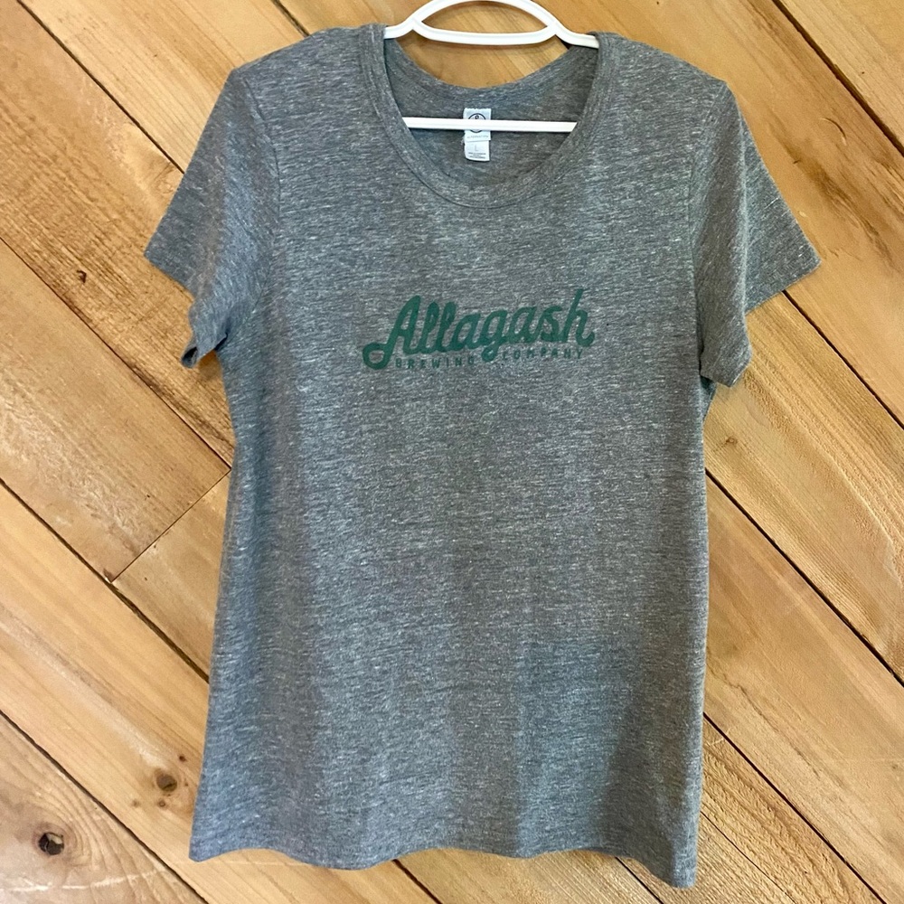 Alternative ALLAGASH Brewing Company Gray Woman’s Tee Size Large